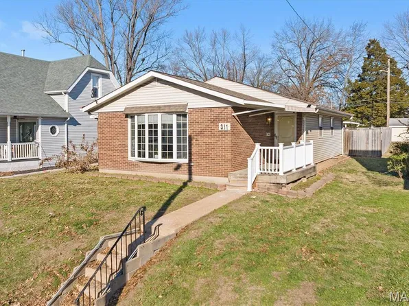 311 Brown Ave, Collinsville, IL 62234