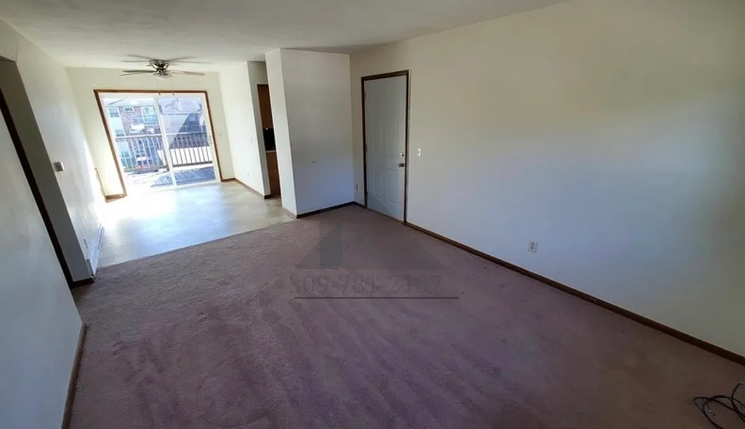 2 bed, 800 sqft, $825 — Photo 4