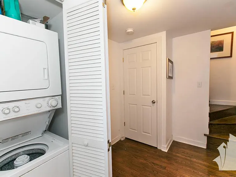 1629 W Huron St #1R — Photo 10