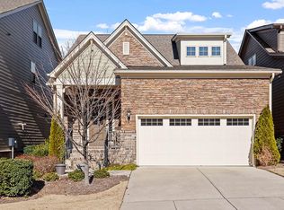 1006 Regency Cottage Pl, Cary, NC 27518