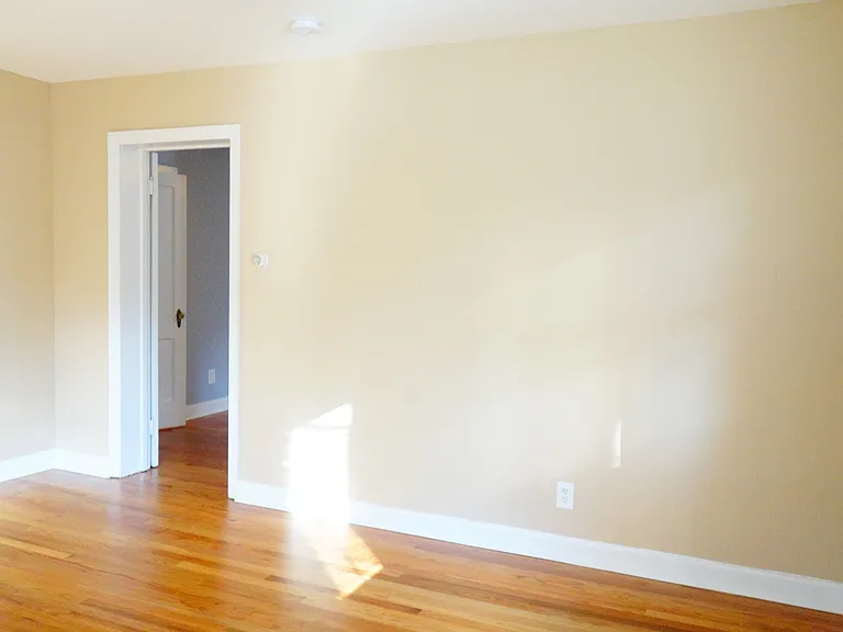 8520 Greenwood Ave — Photo 25