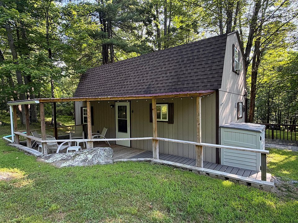 1st image of 3 Elkgin Ln
