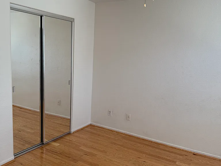 10234 Valley Waters Dr — Photo 27
