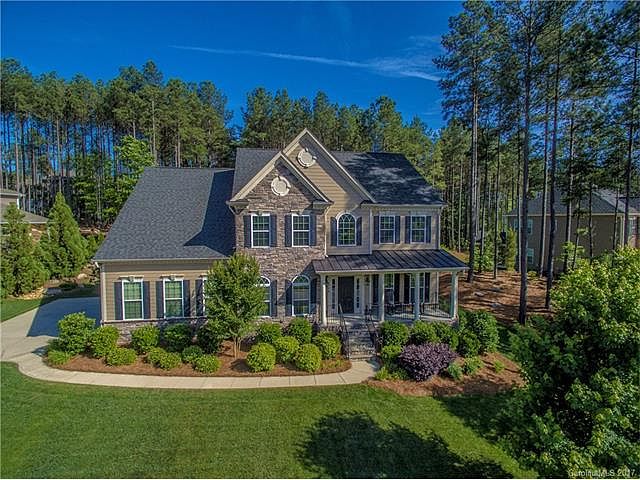 1st image of 304 Brookridge Dr