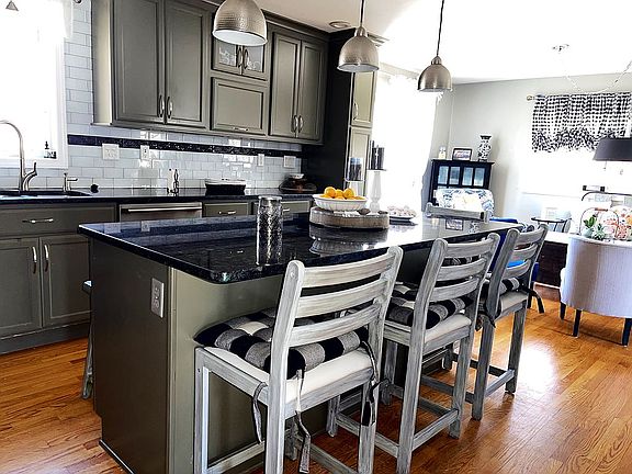 Kitchen upstairs
