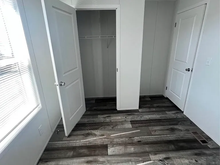 32 Cloverleaf Ct #32 — Photo 3