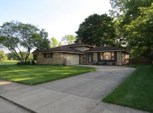 5S710 Cloverdale Ct, Naperville, IL