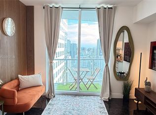 185 SW 7th St APT 2206, Miami, FL 33130