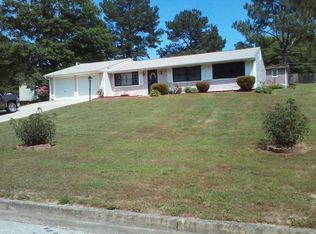6990 Winkfield Pl, College Park, GA 30349
