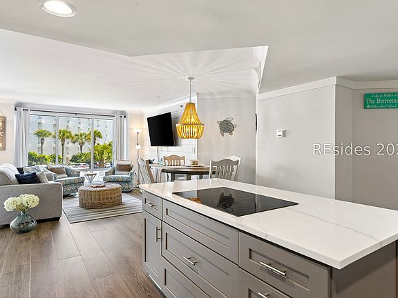 3rd image of 1 Ocean Ln APT 1110