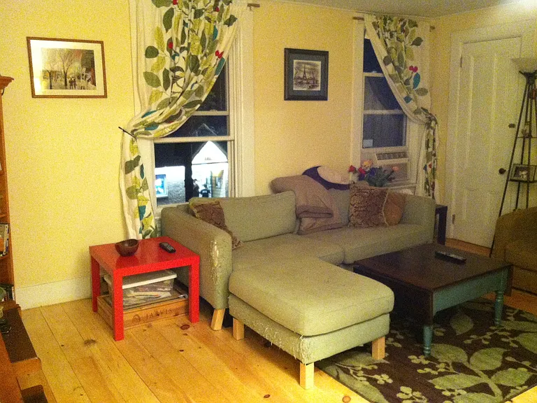 163 North St #UP — Photo 2