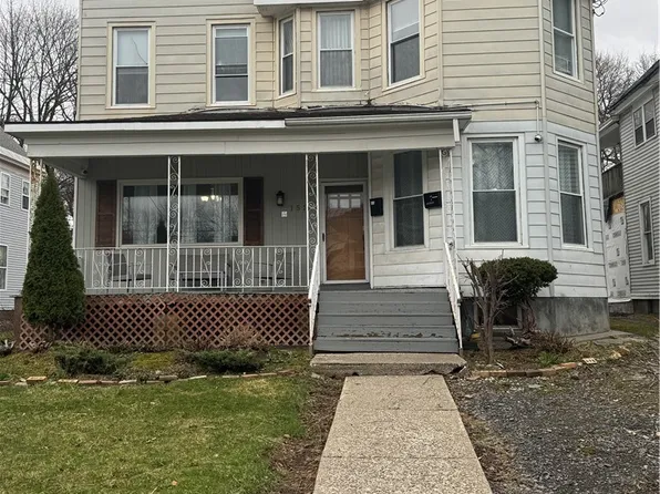 1515 Oneida St, Utica, NY 13501