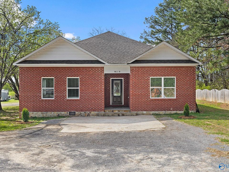 1st image of 19259 Runway St