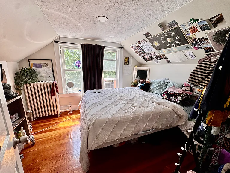 87 Burget Ave #2 — Photo 14
