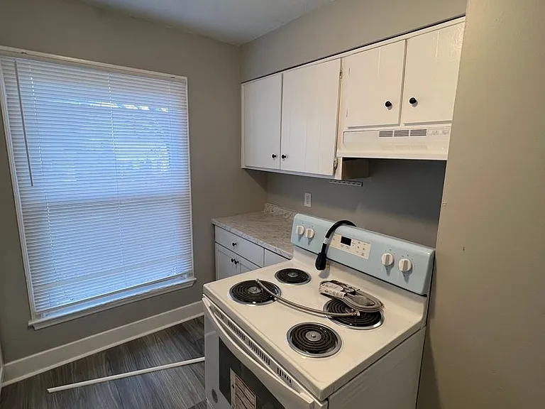 1255 Alexandria Dr #Z3 — Photo 3