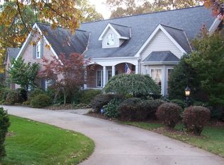 4835 Oakhurst Ave, Gibsonia, PA