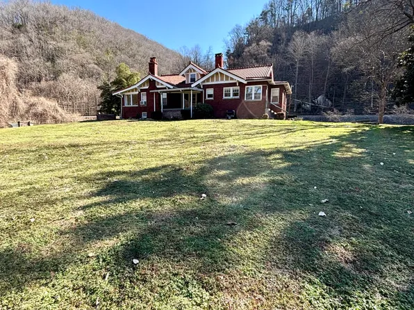 501 Kanawha Falls Rd, Kanawha Falls, WV 25115