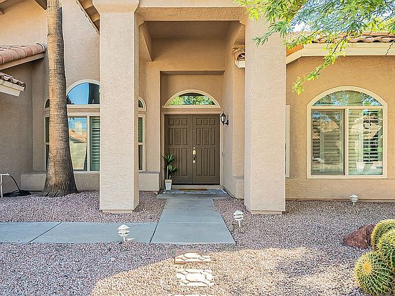 4th image of 16427 N 48th Way
