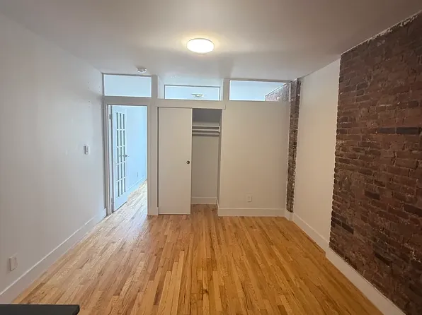 166 Elizabeth St APT 2a, New York, NY 10012
