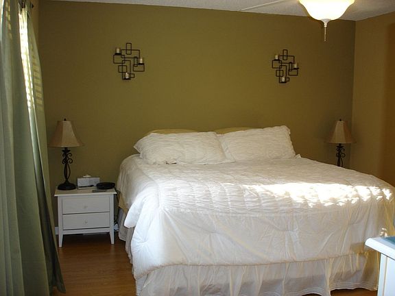 5th image of 8831 S Shadow Bay Dr