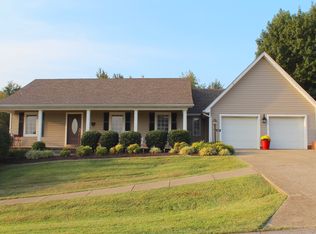 421 Ridgecrest Rd, Elizabethtown, KY 42701