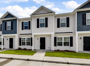 15 Red Robin Ct, Port Wentworth, GA 31407