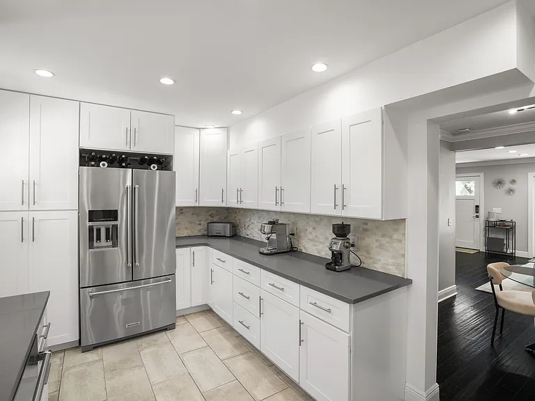 2925 W Santiago St — Photo 10