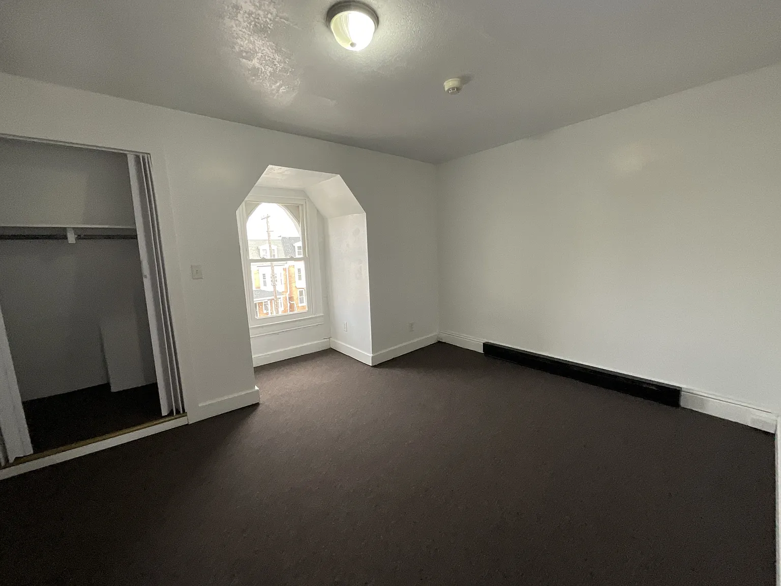 284 W Jackson St, York - B — Photo 2