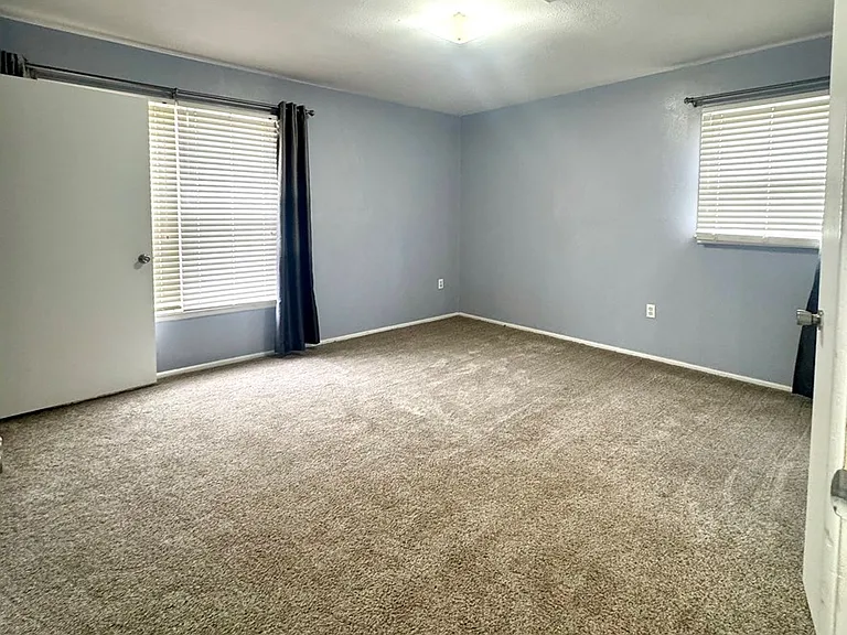 3420 Fairlane Ave — Photo 11