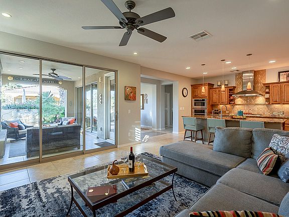 3rd image of 1292 E Sweet Citrus Dr