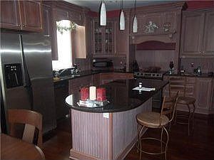 3rd image of 2 Millrace Ct