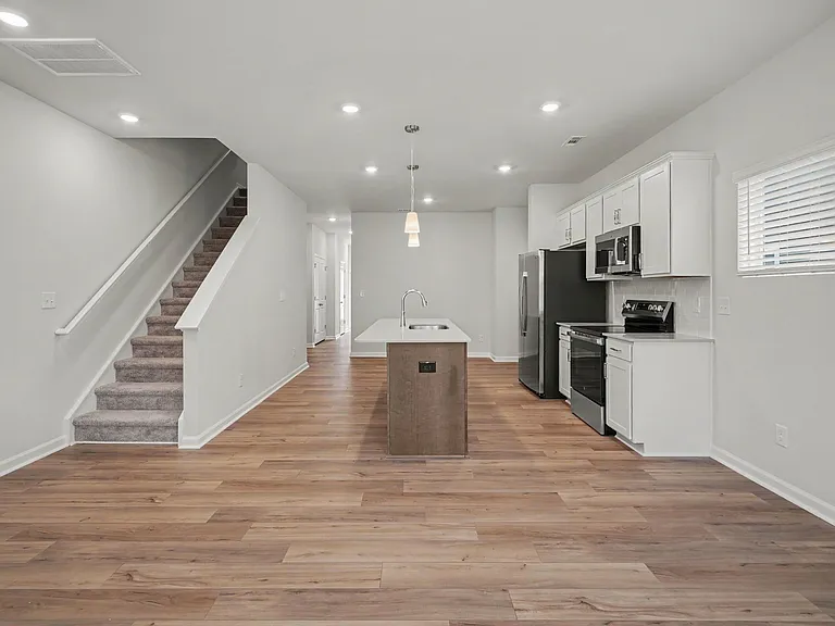 140 Silver Fir Ln — Photo 9