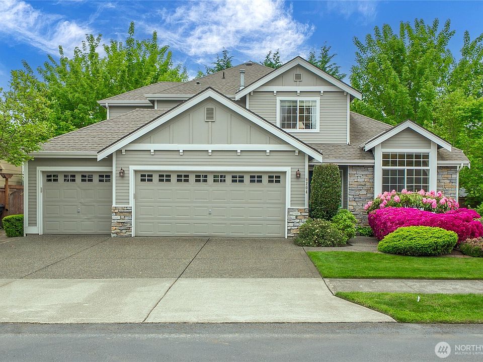 1st image of 9204 181st Avenue E