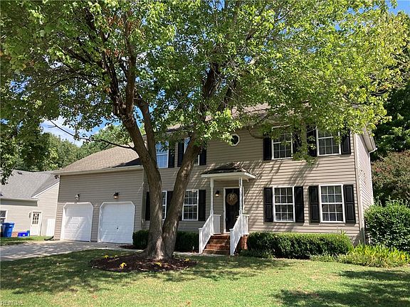 2nd image of 627 Aguila Dr
