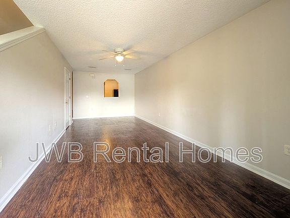 4th image of 8432 McGirts Village Ln