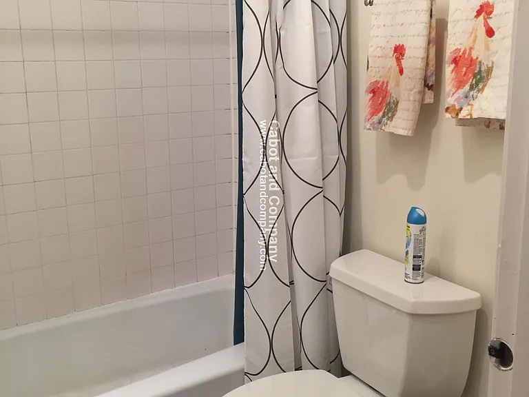 24 Yarmouth St #2 — Photo 8