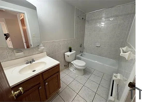 64 Dell Ave — Photo 6