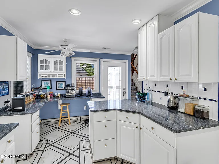 9 Frost Ct — Photo 7