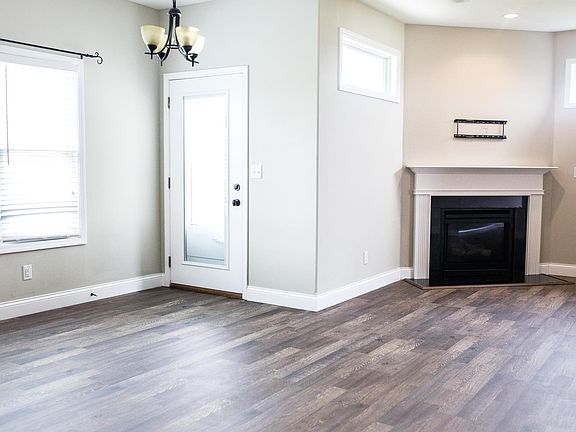 Living Room w/Fireplace