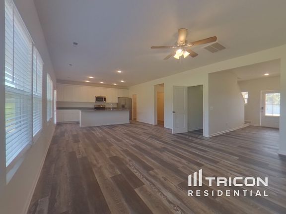 3rd image of 110 Salem Springs Ln