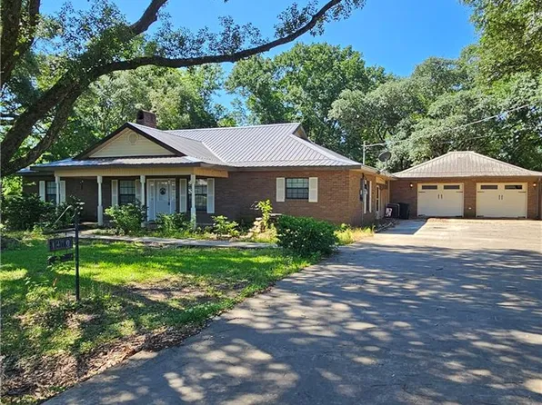 1410 Elm St, Pine Prairie, LA 70576