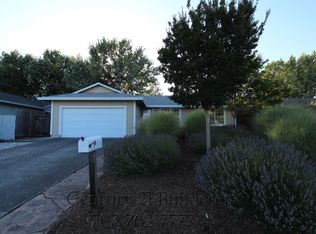 1138 Emily Ave, Rohnert Park, CA 94928