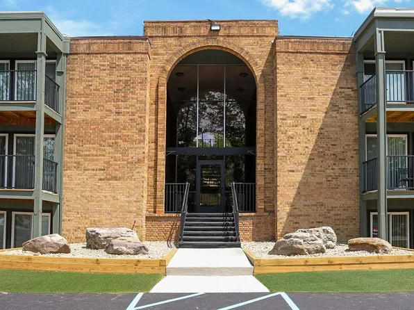 The Uptowne Apartments