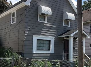 3069 E 67th St, Cleveland, OH 44127