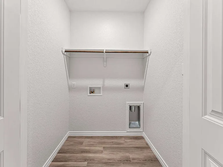 1110 Zora Dr #B — Photo 15
