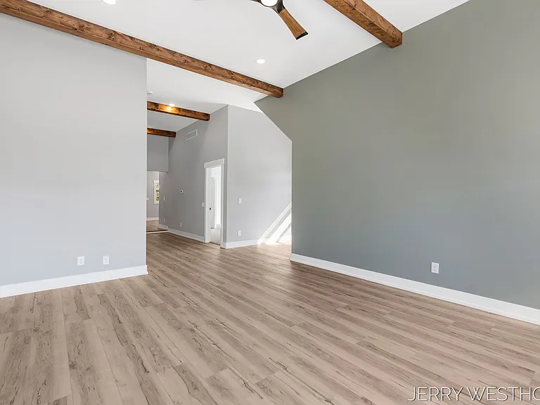 715 Butterworth St SW #3 — Photo 6