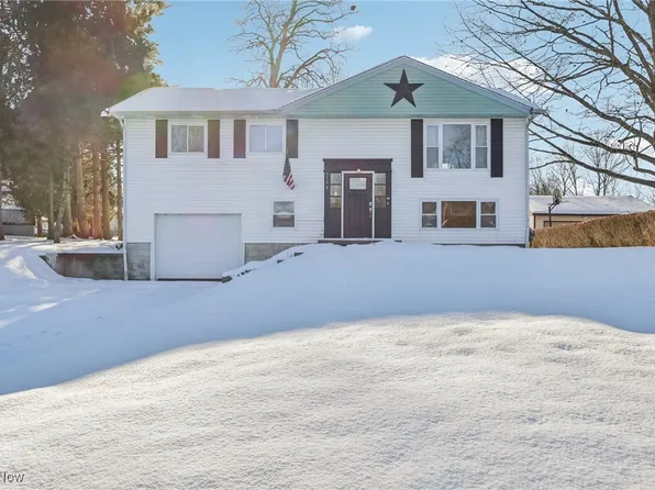 5798 Lyric Dr, Clinton, OH 44216