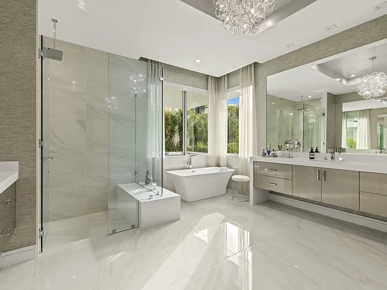 402 Ocean One Ln — Photo 16