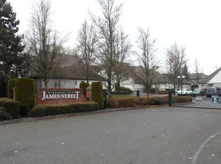 6711 S 239th Pl #102, Kent, WA 98032