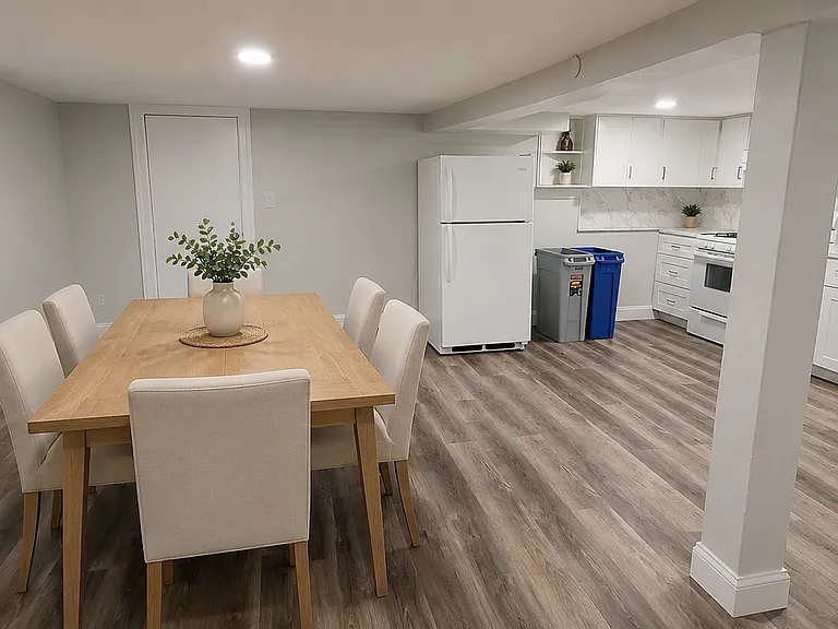 6404 Grand Ave — Photo 9